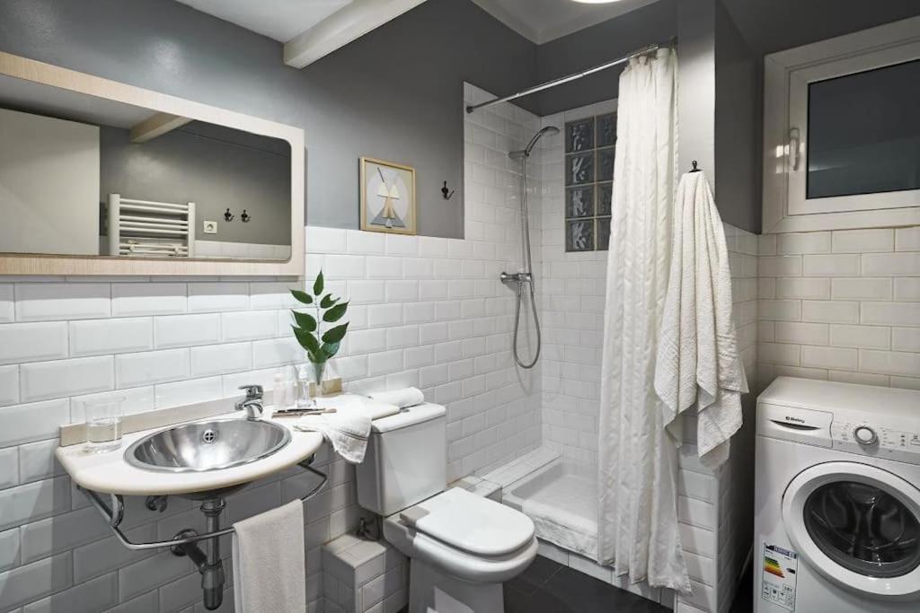 Magnificent 4 Bedroom Apartment In Eixample Barcelona Exterior foto