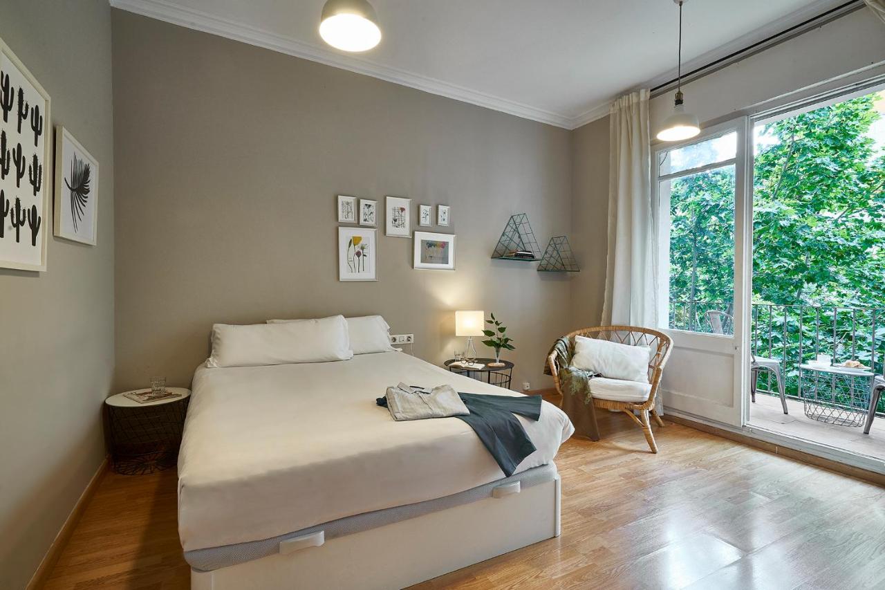 Magnificent 4 Bedroom Apartment In Eixample Barcelona Exterior foto